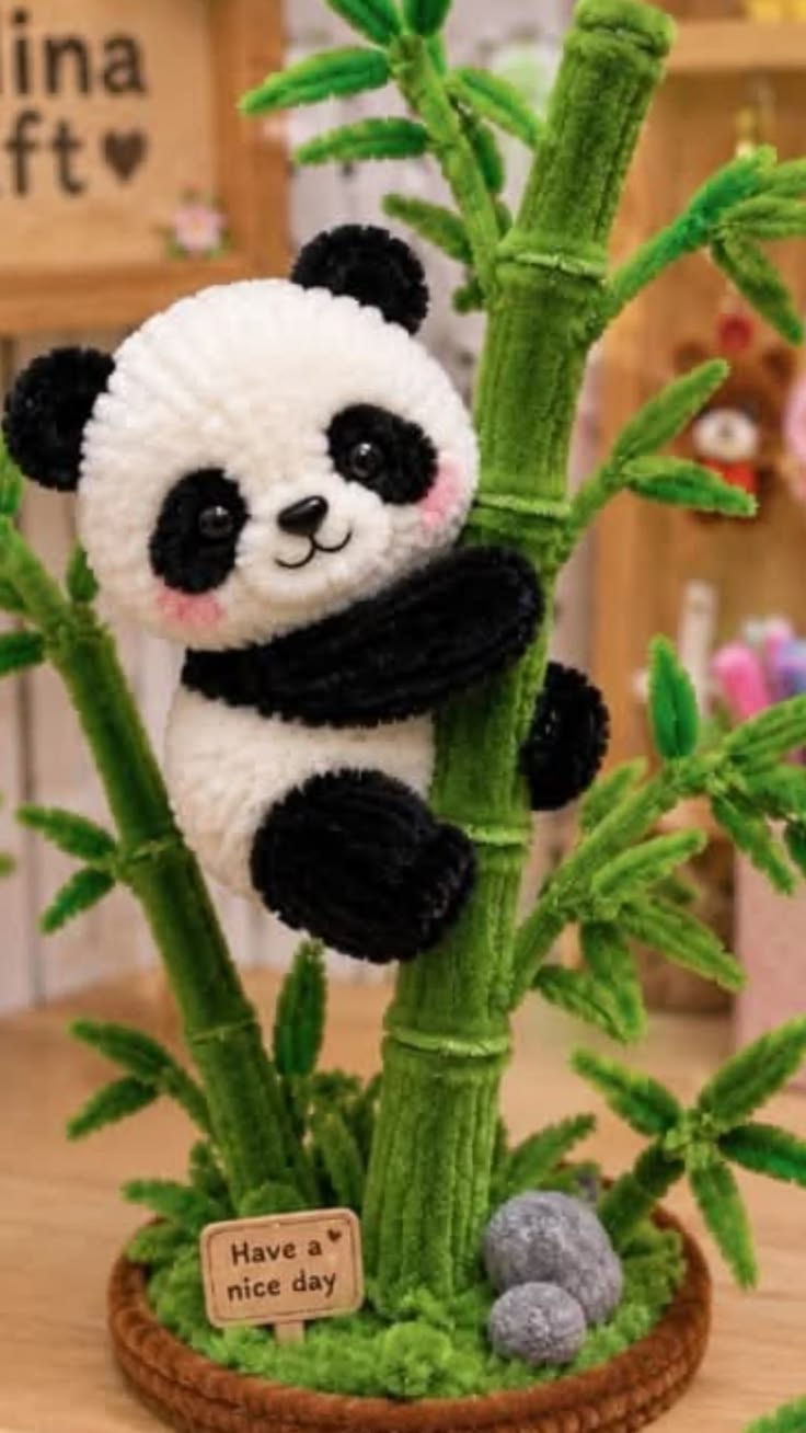 Panda kawat bulu hias